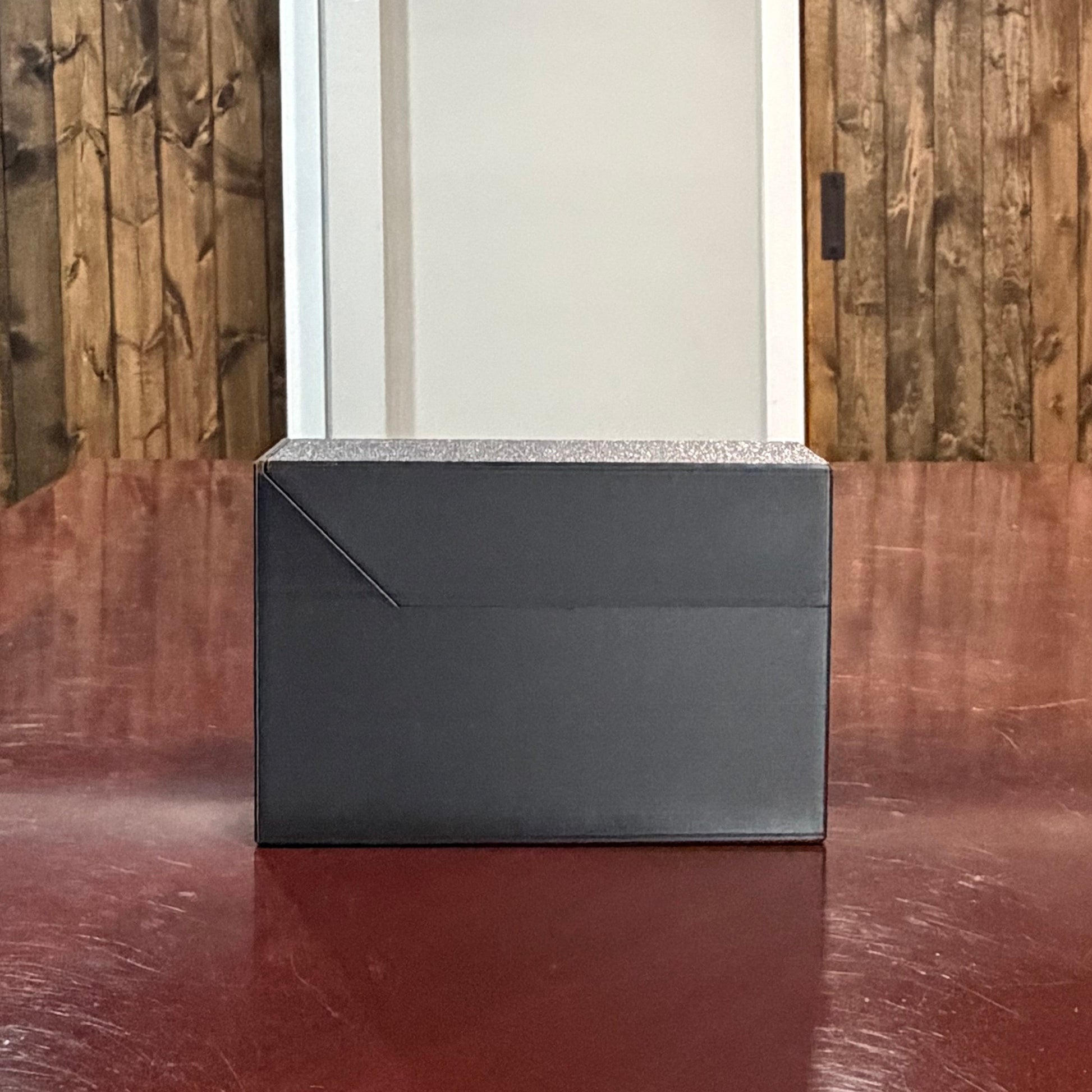 3D printed slide deck box holding a 100-card Commander deck