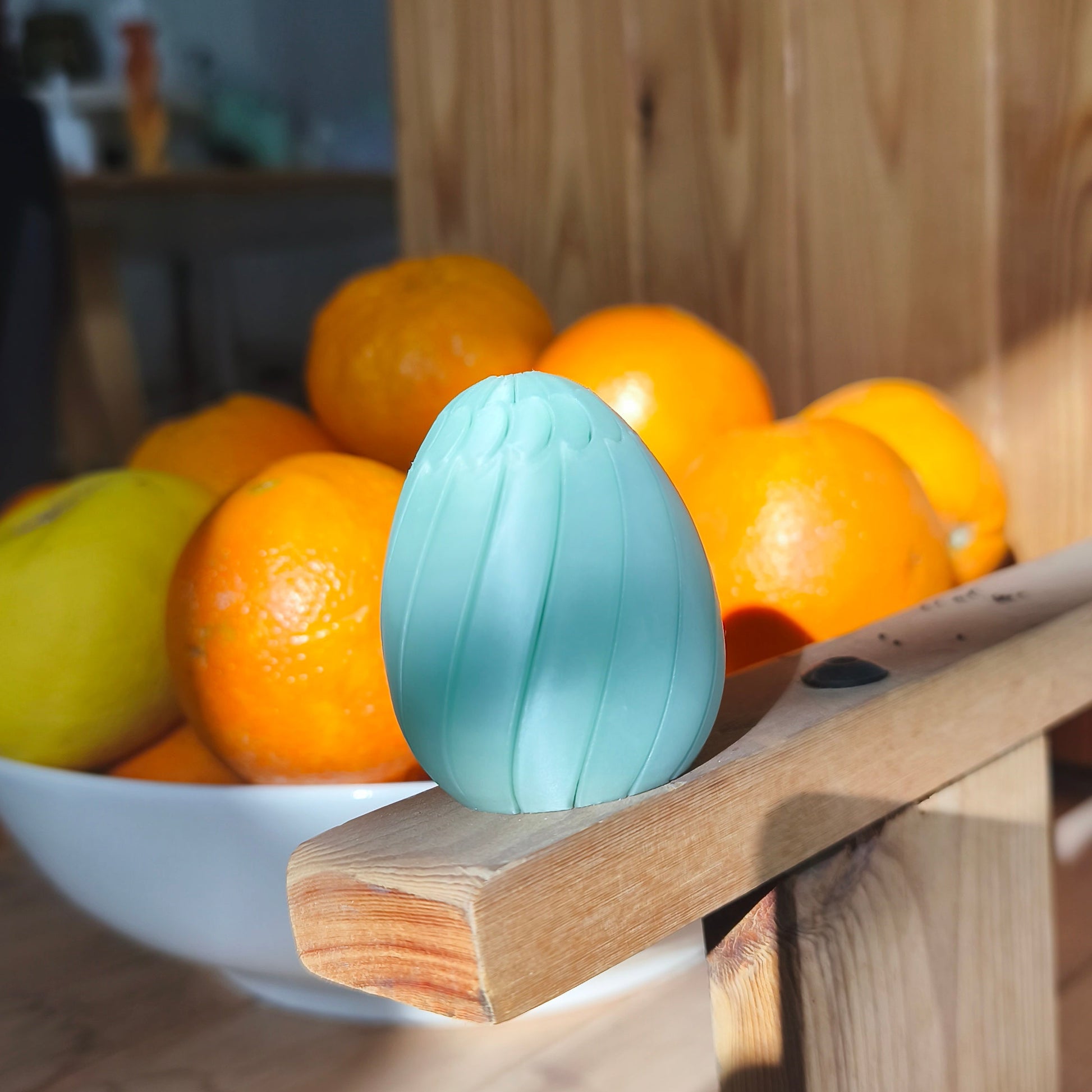Video of the 3D printed slime fidget egg opening and the slime creature flexing