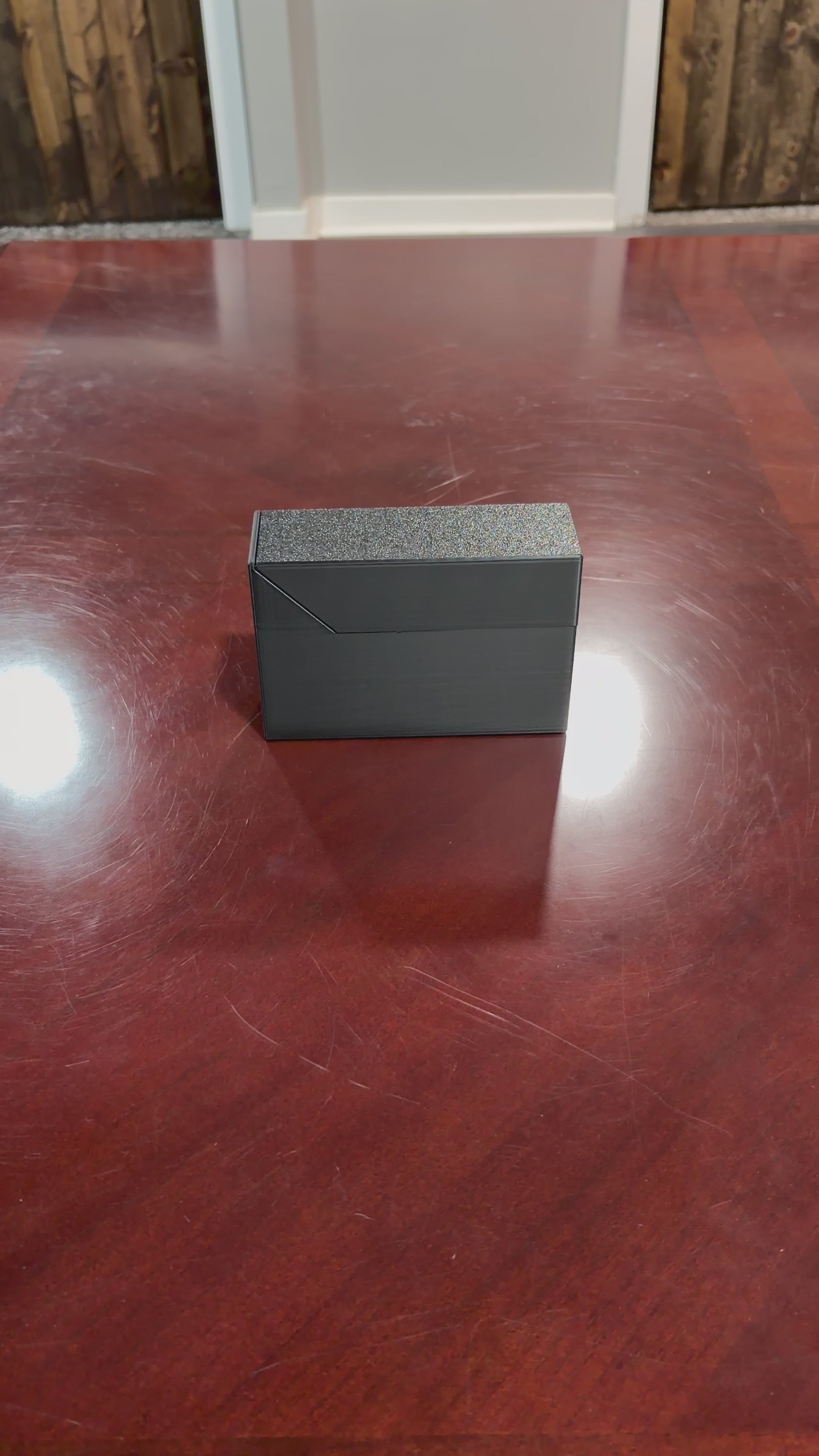 Video of the 3D printed slide deck box opening and holding a full card deck